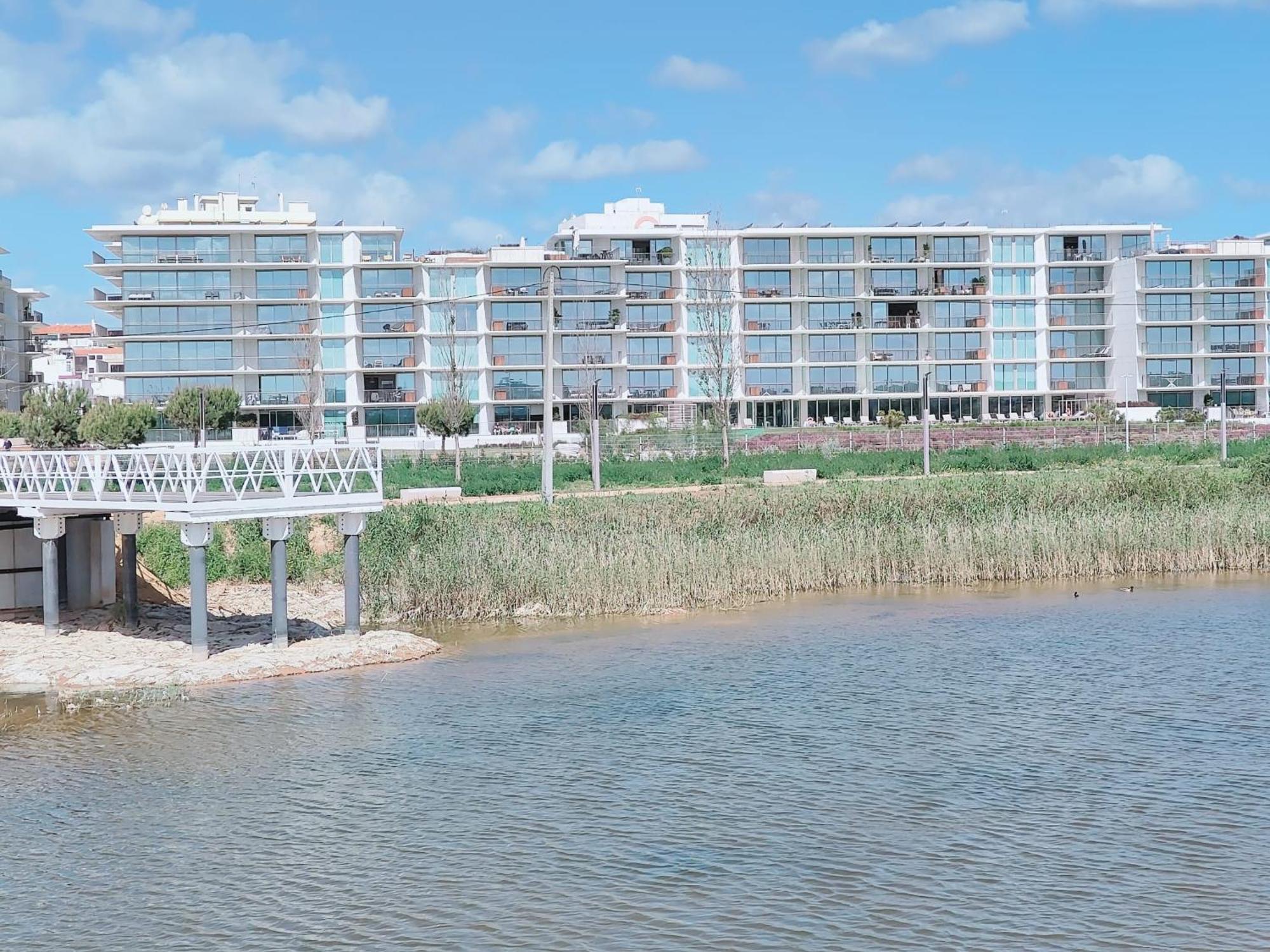 Bayline- Beachfront And Pool Armacao de Pera Luaran gambar